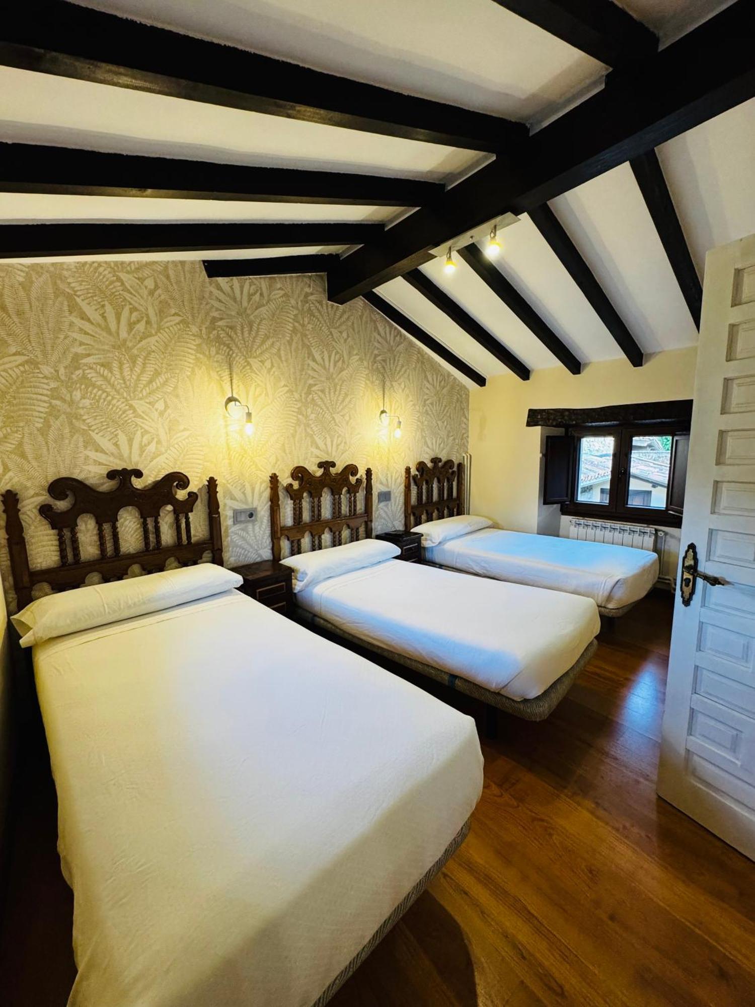 Villa La Casina De La Arquera Llanes Esterno foto